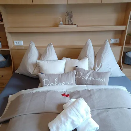Lampererhof Farm stay *
