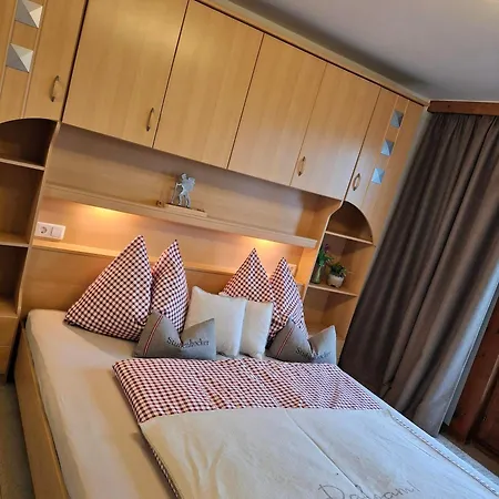 Farm stay Lampererhof